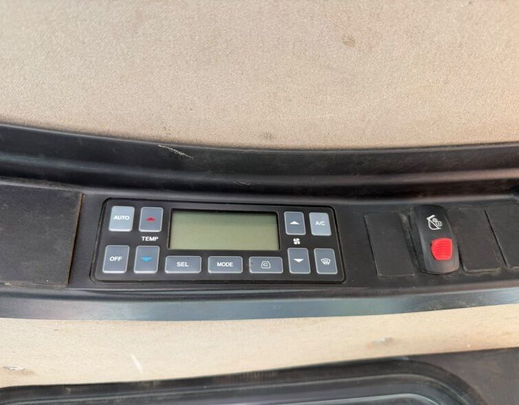 DOOSAN  DL200-5 **WHEEL LOADER**